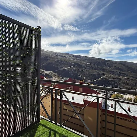 Puesta De Sol Y Nieve