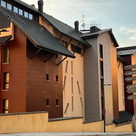 Puesta De Sol Y Nieve Apartment